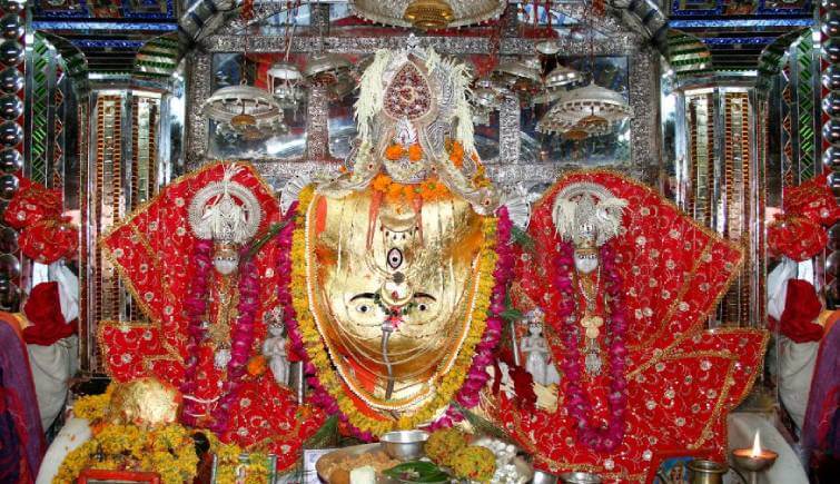 Trinetra Ganesh shrine inside Ranthambhore Fort